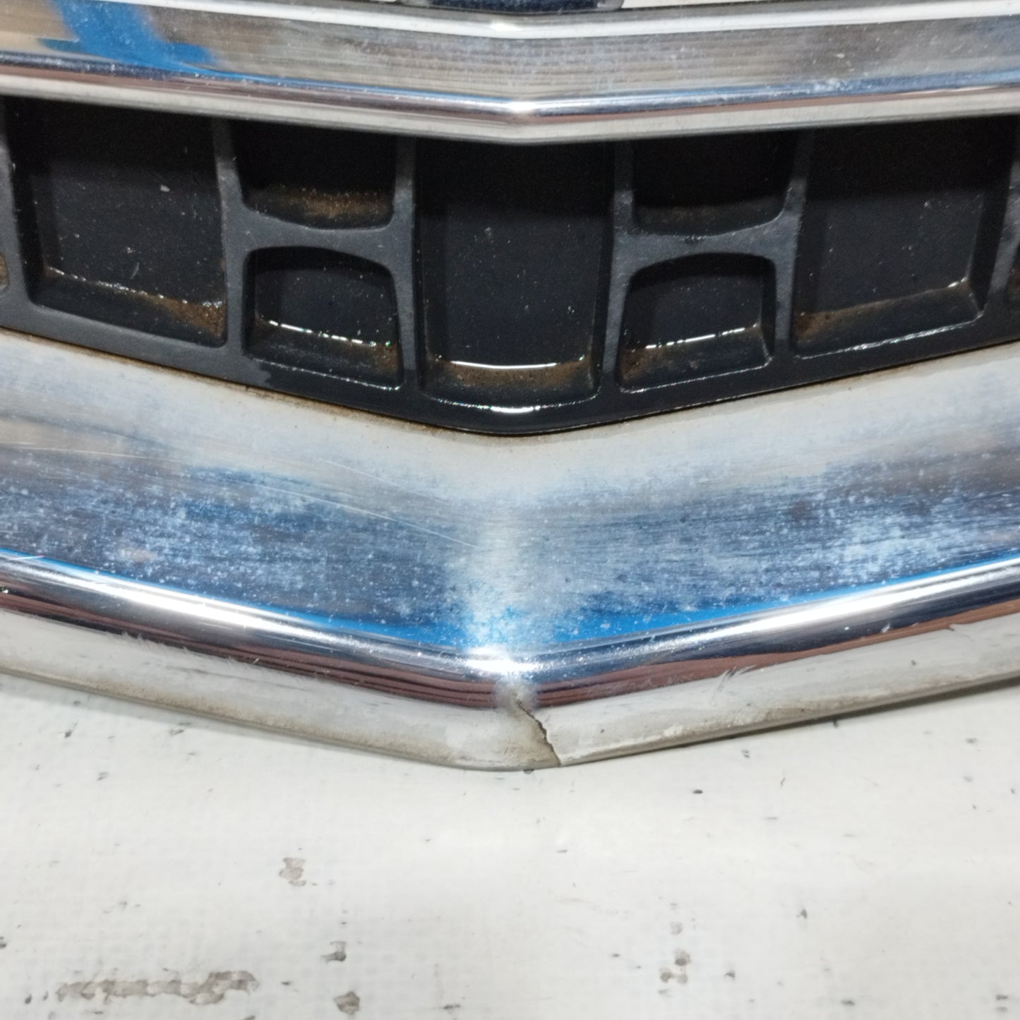 Front center grille Lancia Delta 2011 ecoAC9541