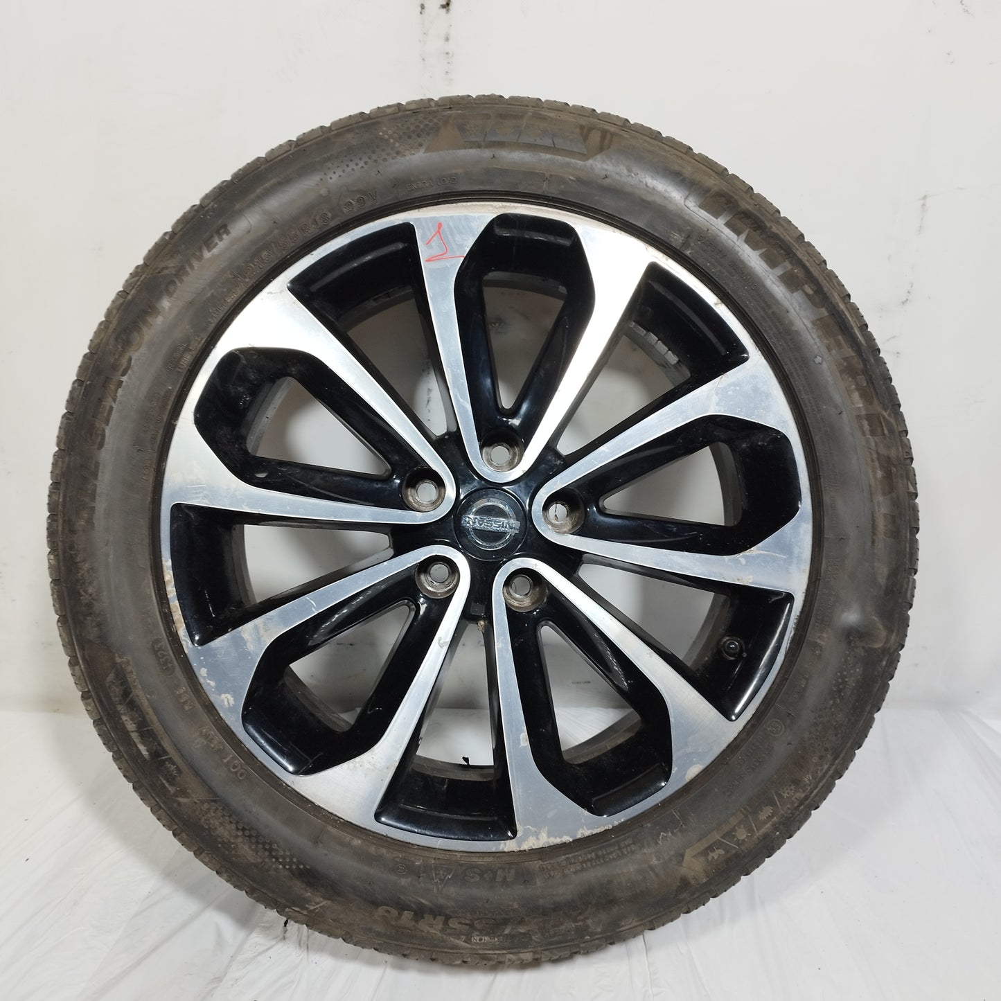 Cerchi in lega con gomme Nissan Qashqai 2012 ecoAC15024