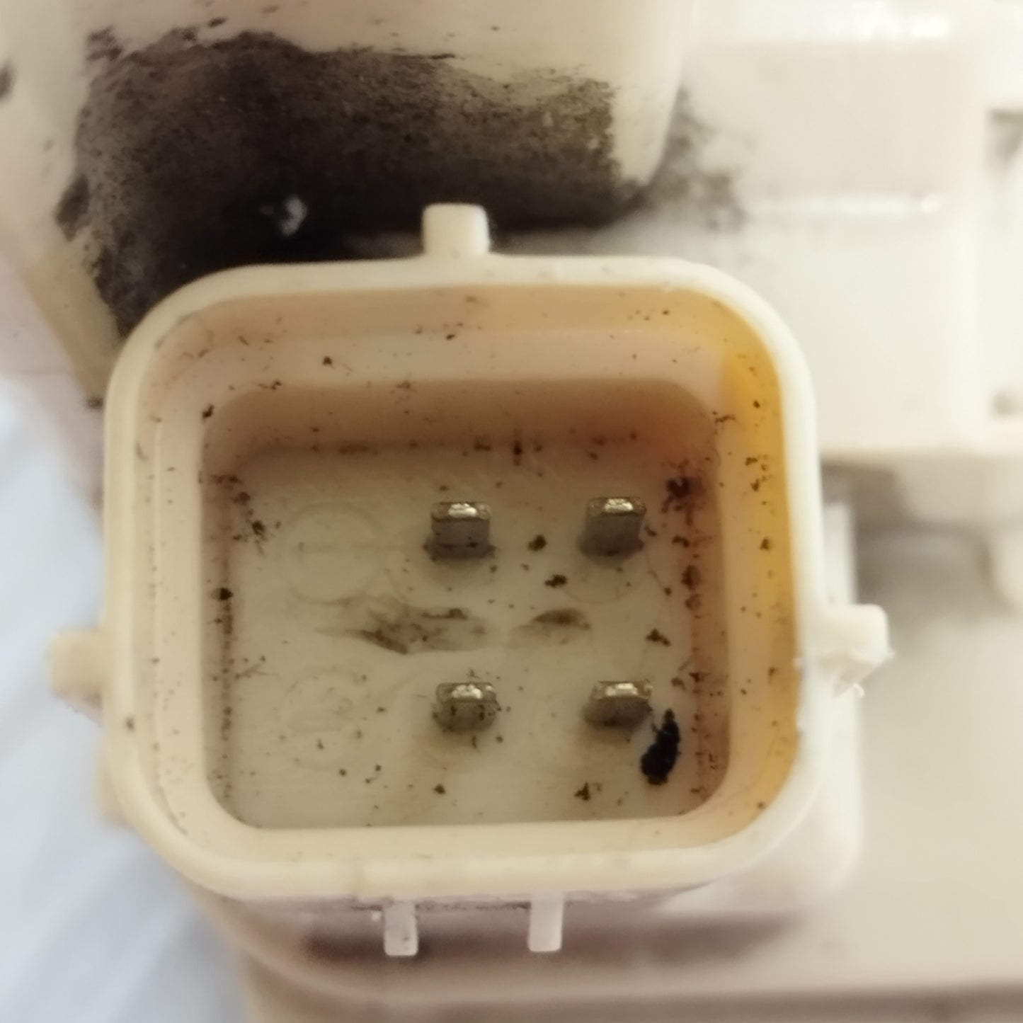 Türschloss vorne rechts Fiat New Panda 2015 4-polig Code: 520184640 ecoAC13034