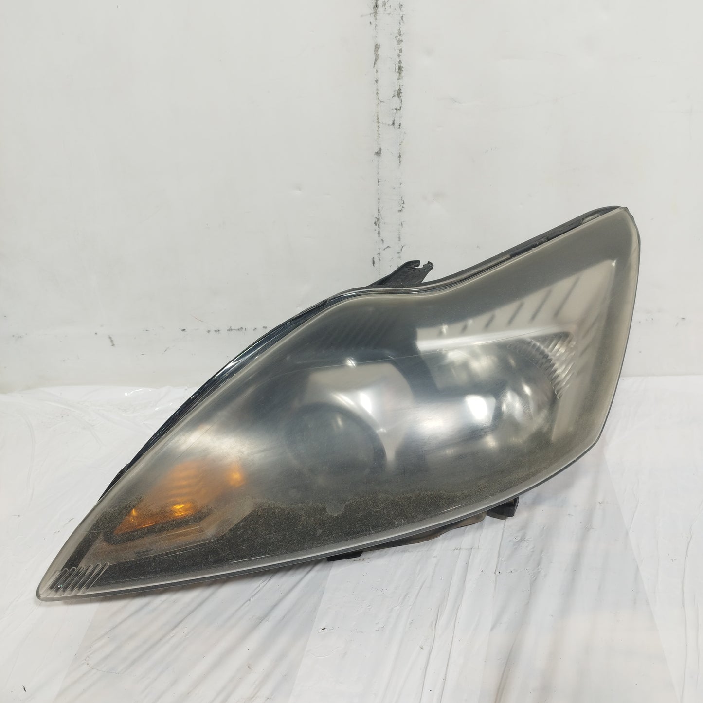 Fanale anteriore sx Ford Focus MK2 2008-2011 cod: 8m51-13D153-CD ecoAC15257