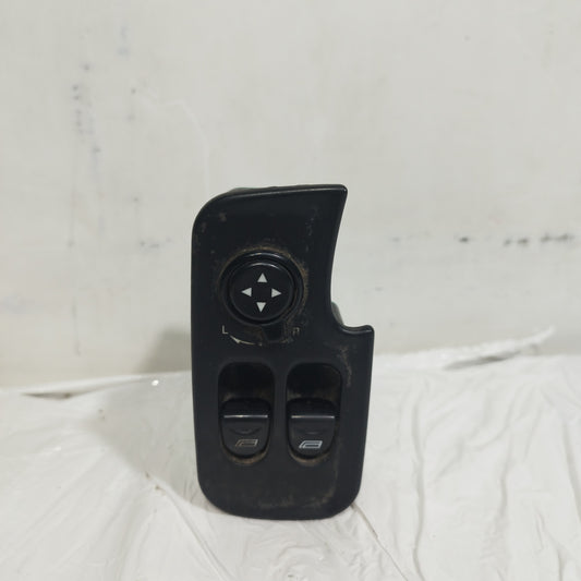 Pulsantiera anteriore sx Alfa Romeo GT 2004 Cod: 156042196 ecoAC9800