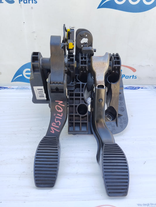 Brems- und Kupplungspedal Lancia Y 1.3 MTJ 2013 Code: 25884600 ecoAG5299