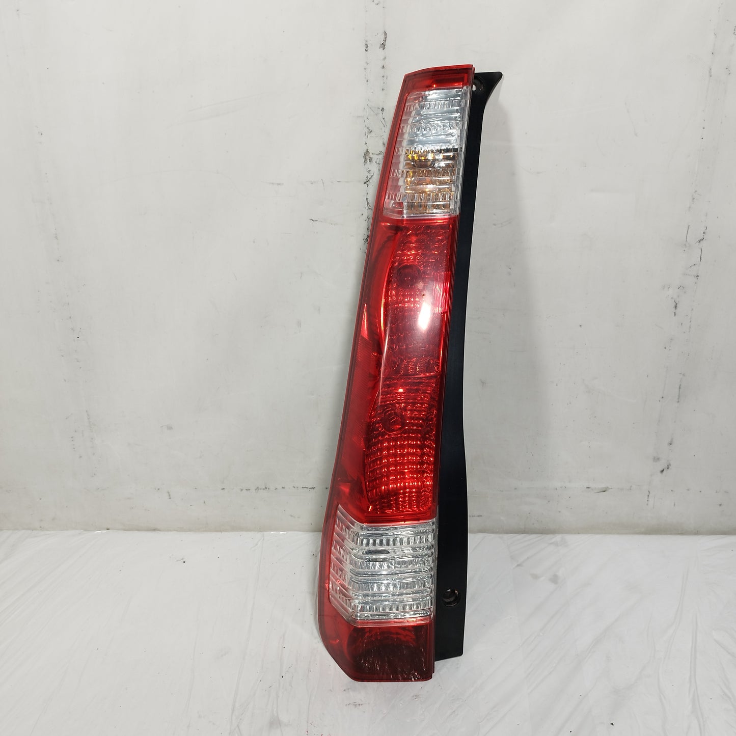 Fanale posteriore sx Honda CR-V II (RD) 2004-2006 Restyling cod: 2VP238038-01 ecoAC16427