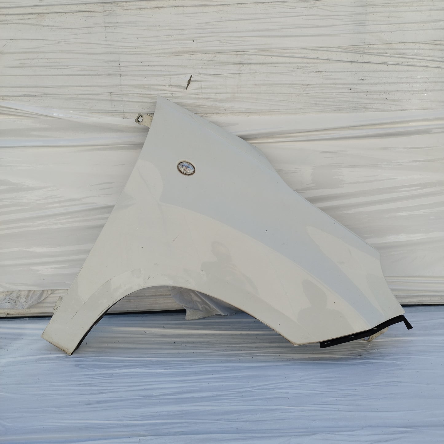 Lamierato anteriore bianco gelato Fiat 500L (330) 1.6 MTJ 2012-2017 ecoAC16155