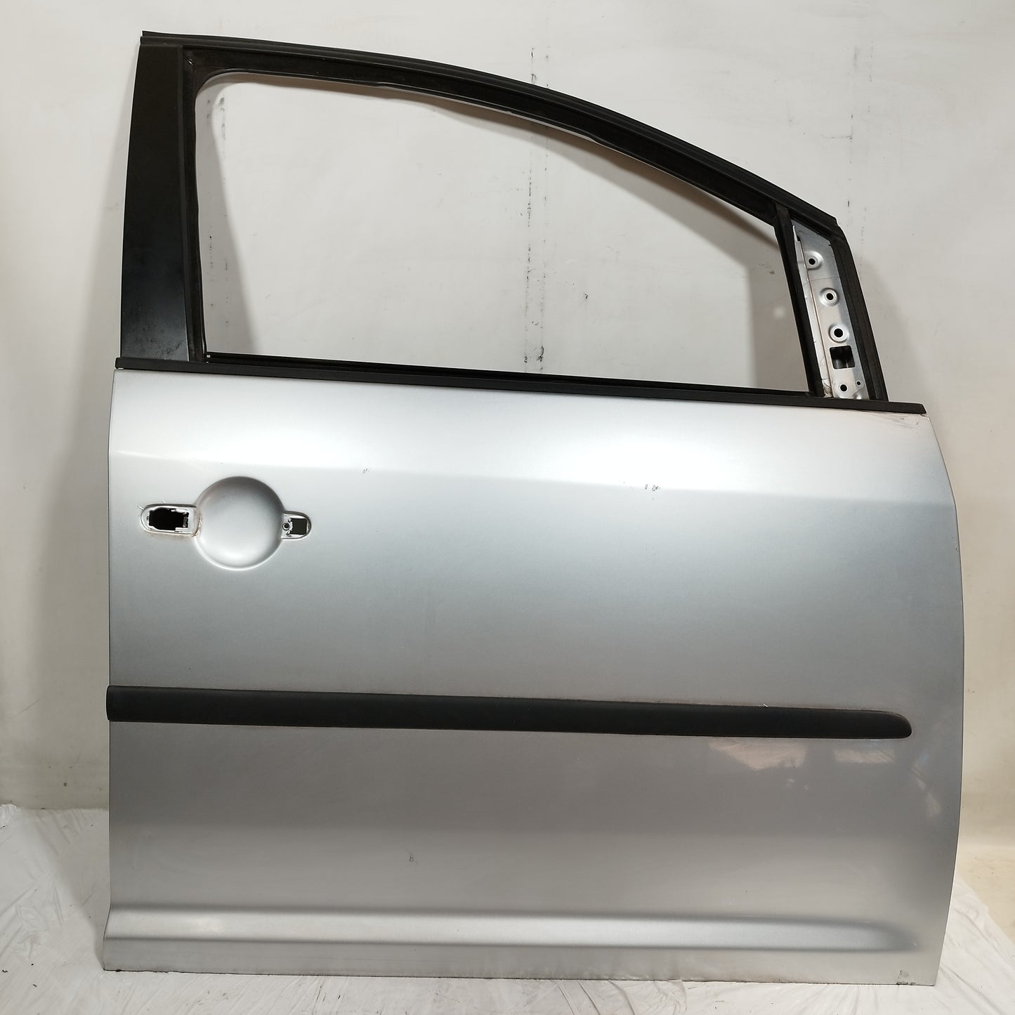 Sportello anteriore dx grigio Volkswagen Touran (1T1 / 1T2 / 1T3) 2003-2015 ecoAC16520