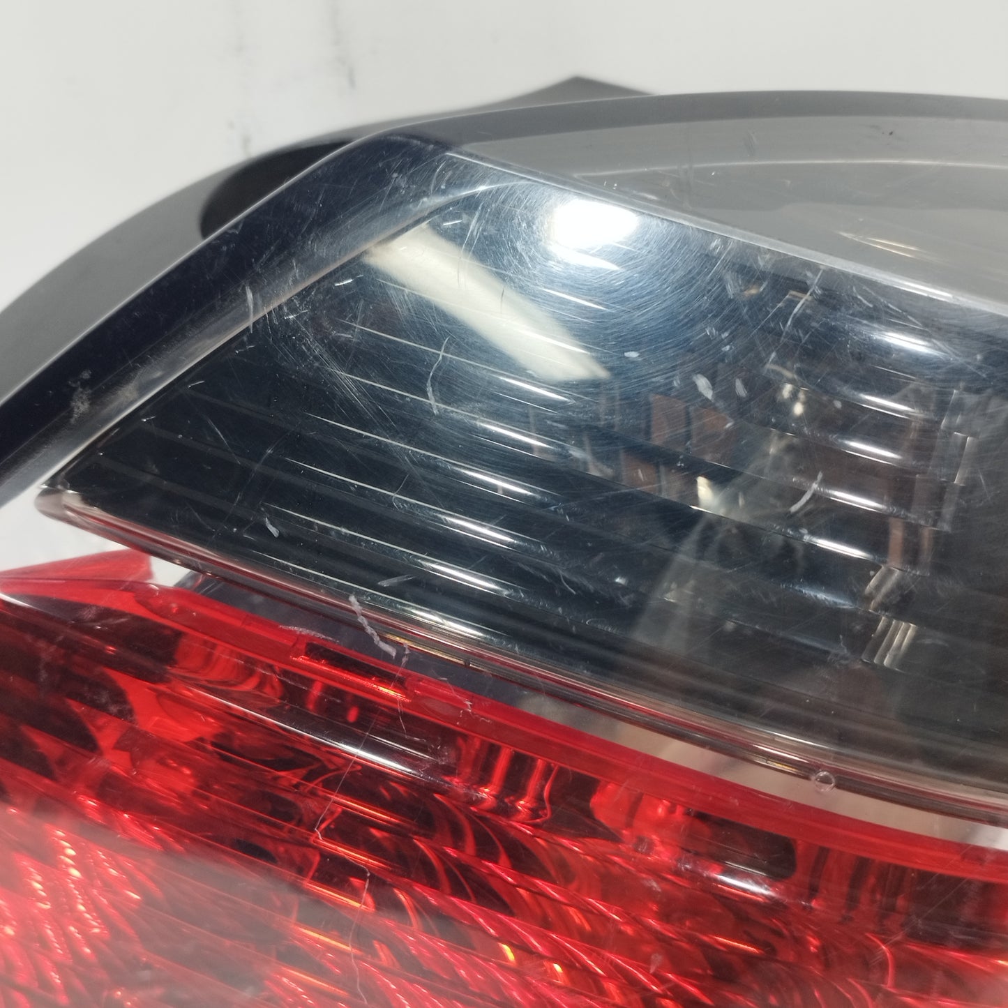 Rechte Rückleuchte Opel Astra J 2007 Code: 13252444 ecoAC13348