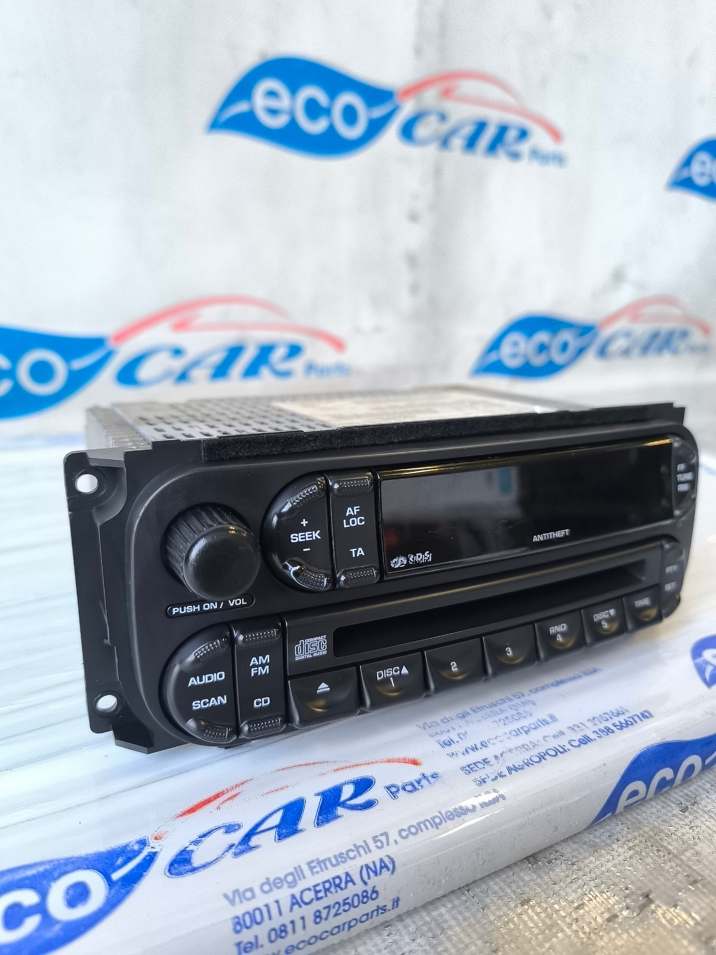 Chrysler Voyager 2005 ecoAG6107 Autoradio