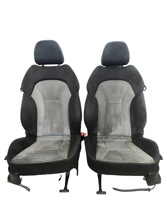 Tappezzeria Audi A1 (8X) anno 2010-2014 3 porte ecoAG9707