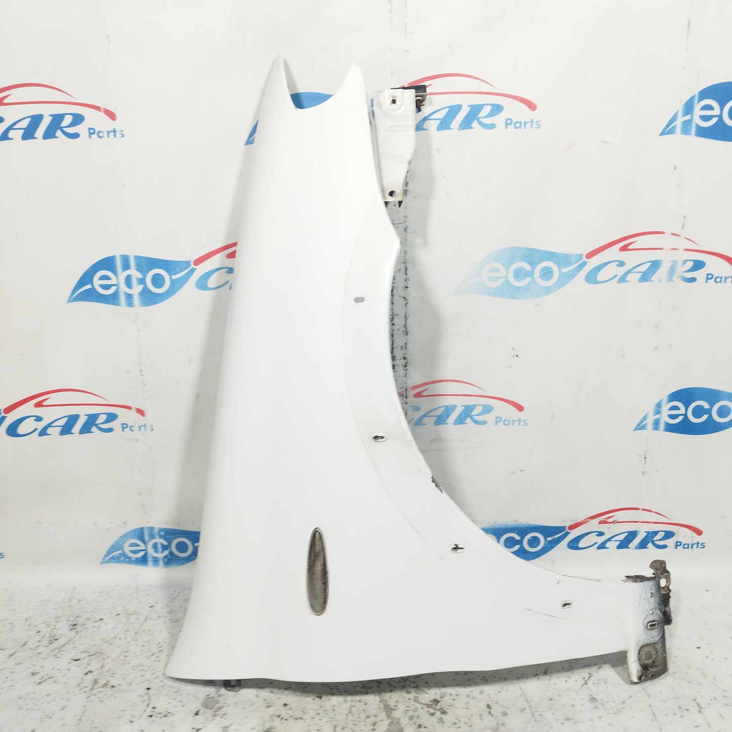 Parafango anteriore dx bianco Fiat Strada 2008 ecoAC9032