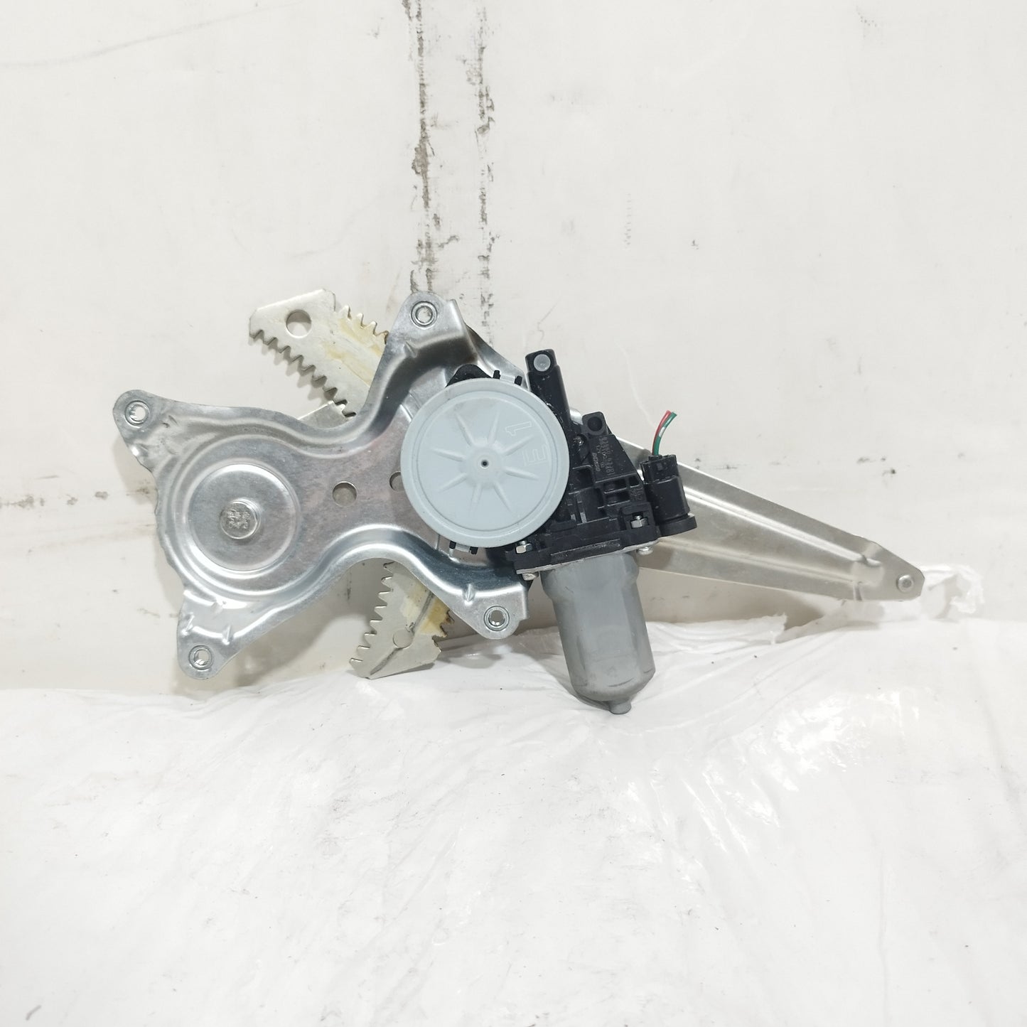 Cremagliera posteriore sx Suzuki Swift IV (FZ / NZ) 2010-2017 cod: 83560-63j01 ecoAC16580