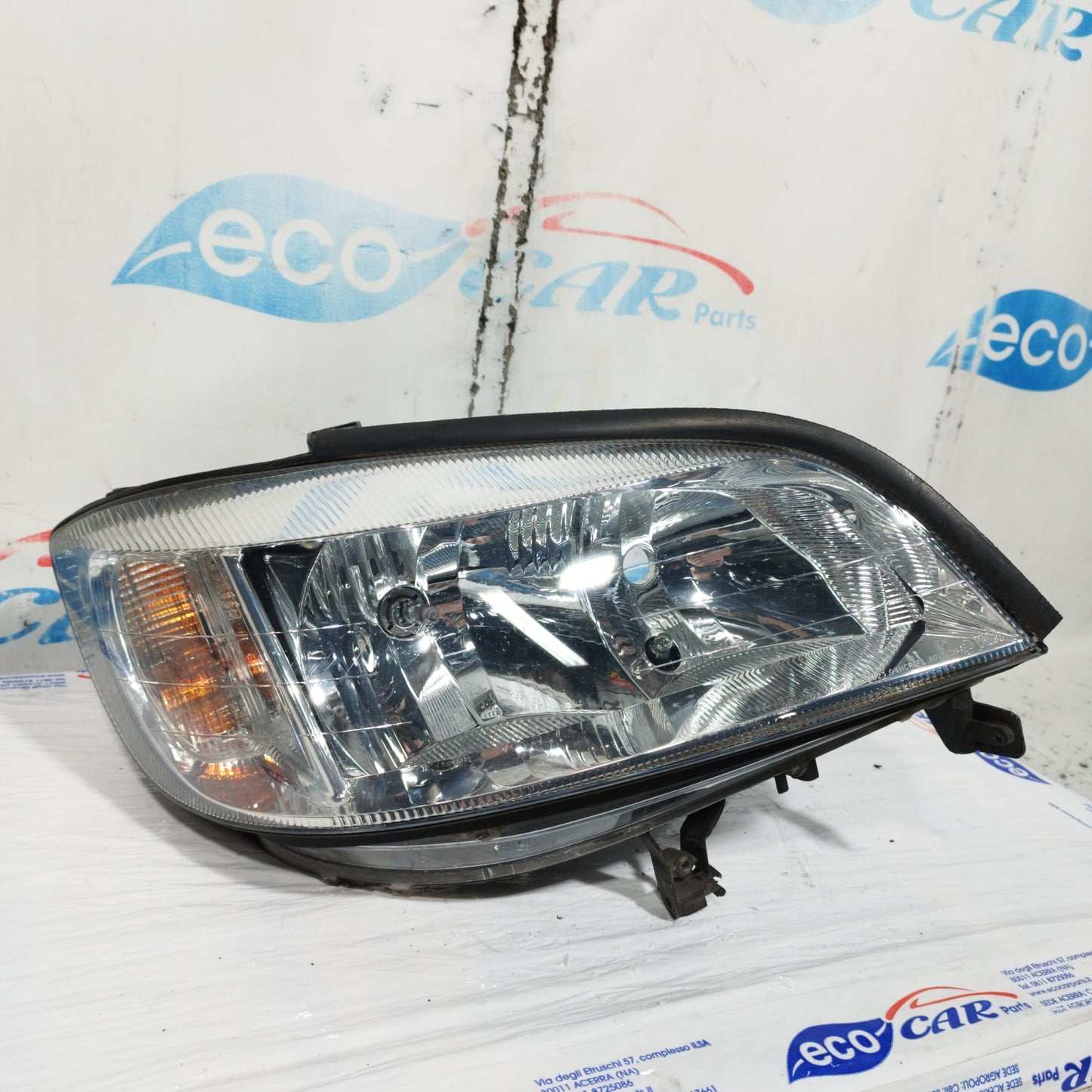 Front right headlight Opel Zafira 2003 ecoAC10869