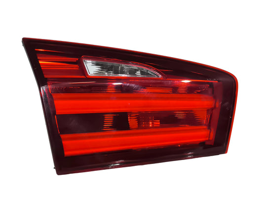 Fanale posteriore interno sx a led Bmw serie 5 F11 SW cod: 89505511 ecoAG9963