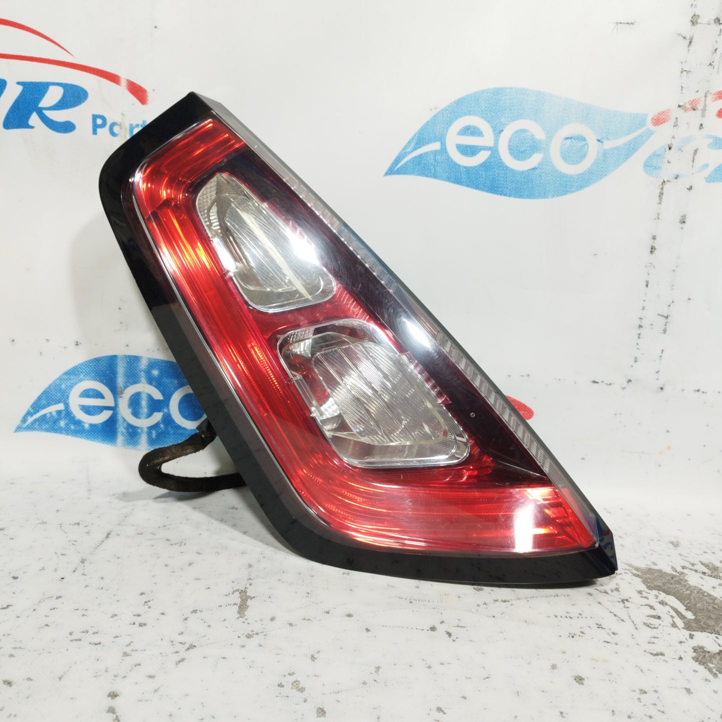 Fiat Punto Evo 2013 ecoAC8670 LED-Rückleuchte links