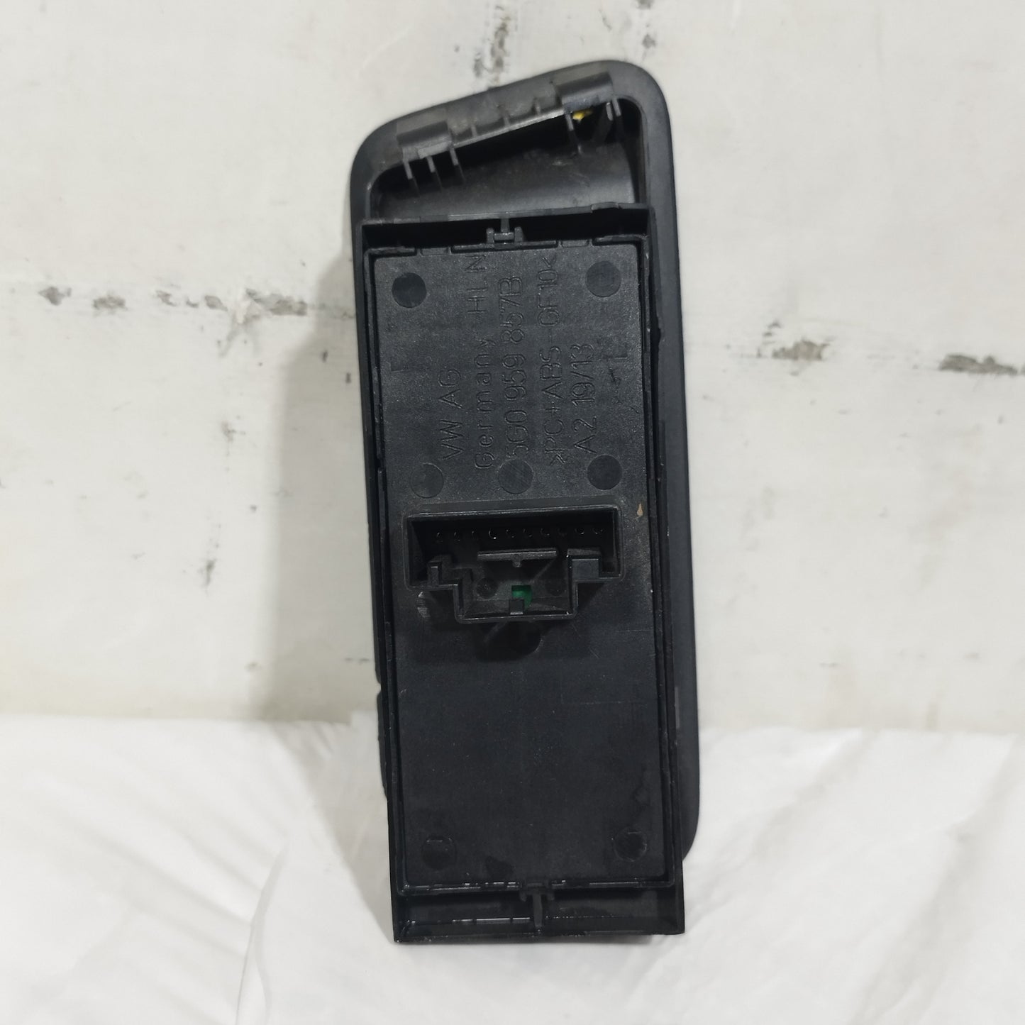Pulsantiera alzacristalli anteriore sx Volkswagen Golf VII (SG) 2013-2017 cod: 5G0959858B ecoAC16473