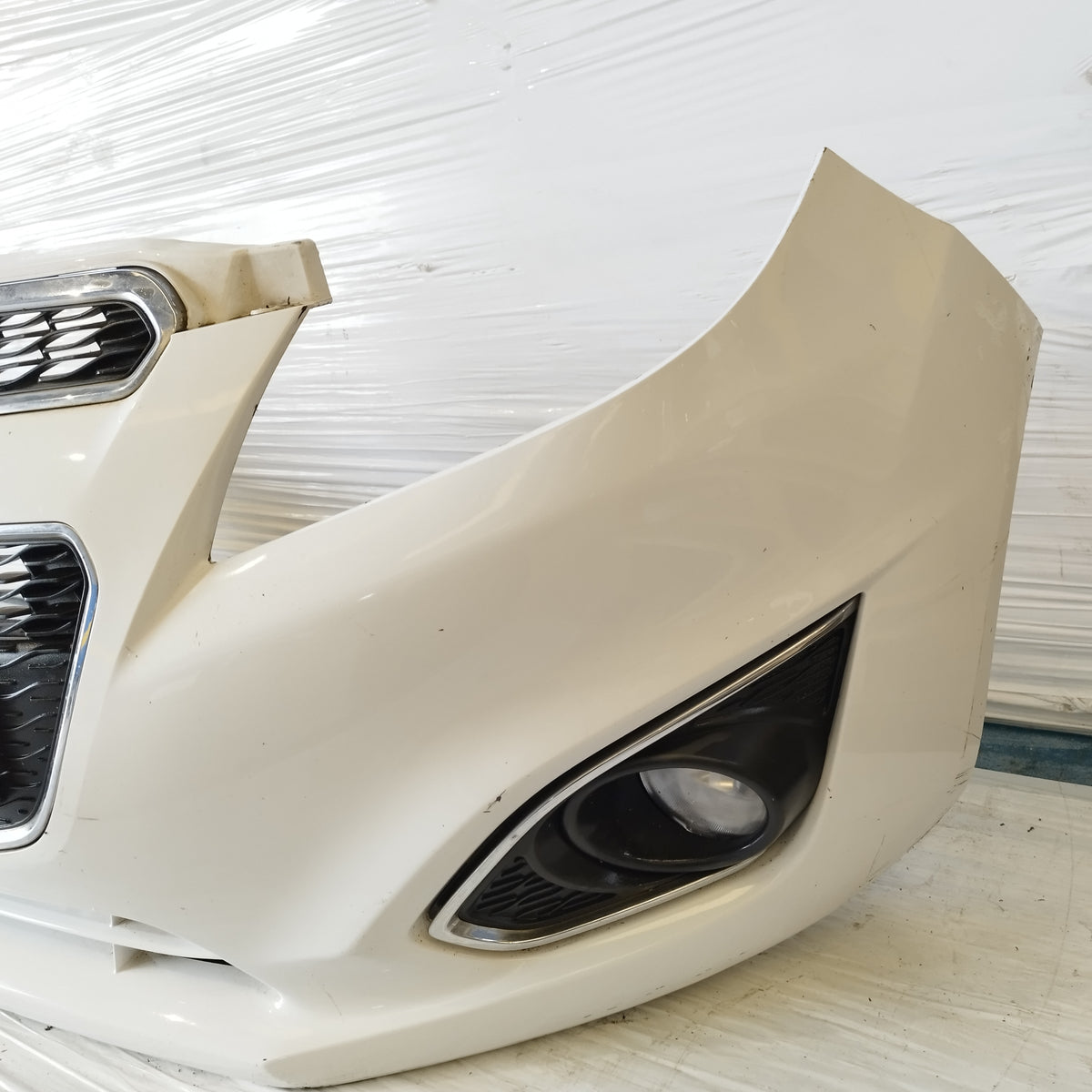 Paraurti anteriore bianco Chevrolet Spark II (M300) 2009-2012 ecoAC17632