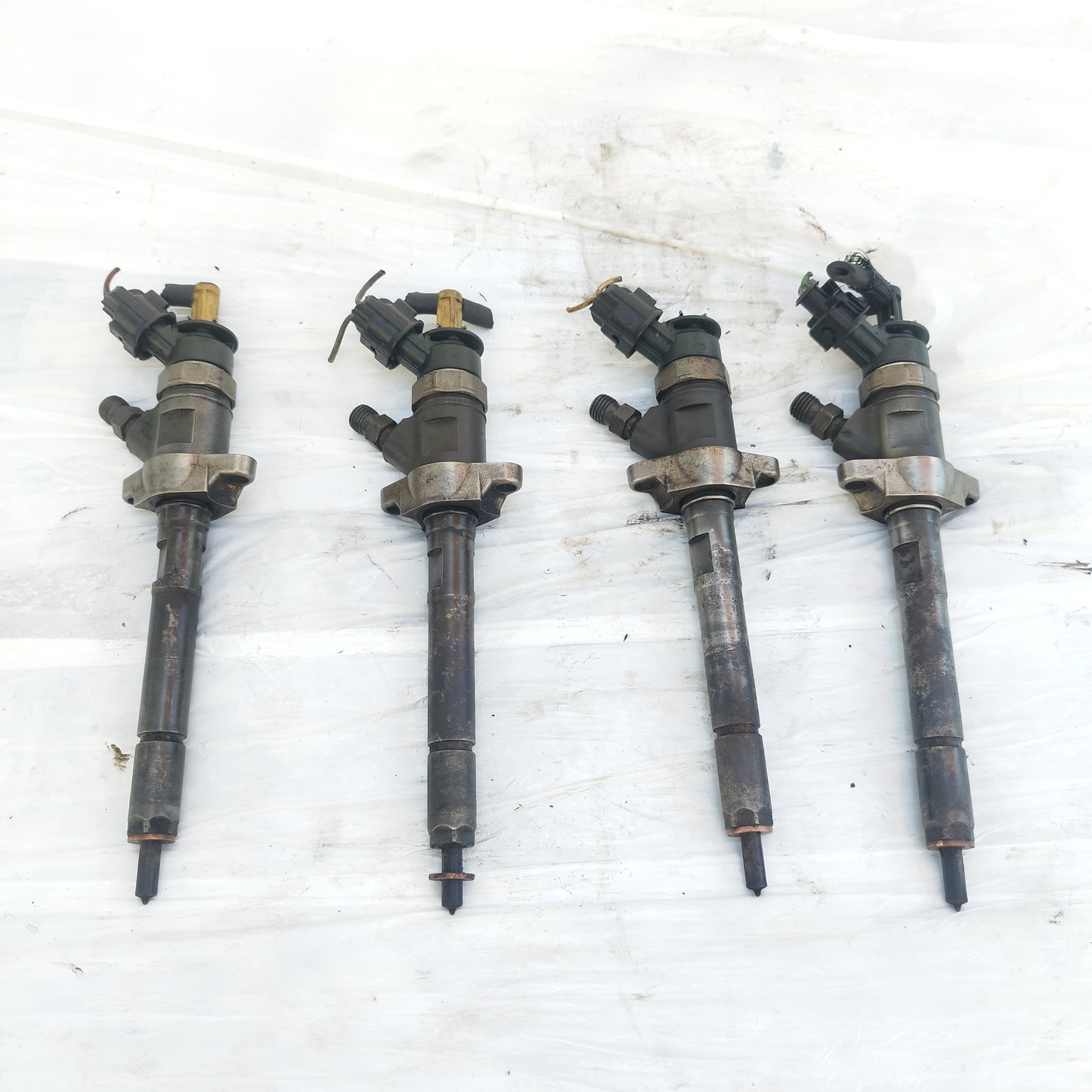 Iniettori Peugeot / Citroen 1.6 HDI 2008 cod: 0445110297 ecoAC16008