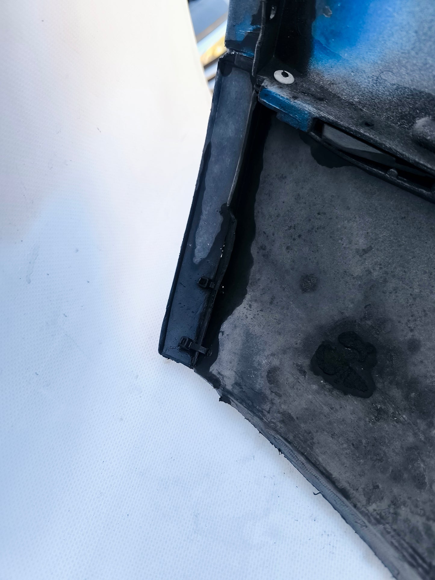 Paraurti anteriore blu Volkswagen Golf 4 ecoAG7219