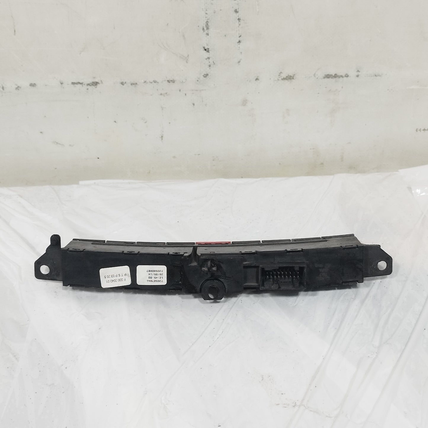 Pulsantiera 4 frecce Fiat 500L (330) 2012-2017 cod: 735587841 ecoAC16333