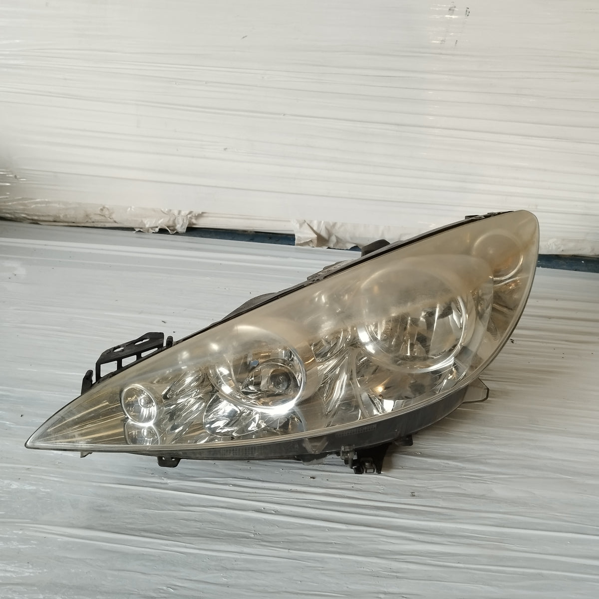 Fanale anteriore sx Peugeot 308 I (T7) 2008-2011 cod: 965616258000 ecoAC17612