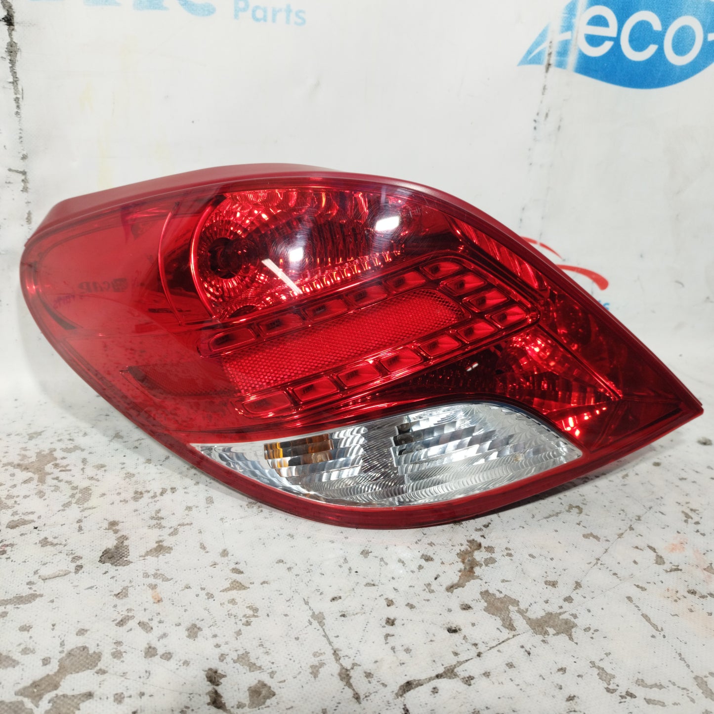 Linke LED-Rückleuchte Peugeot 207 2010 ecoAC10234
