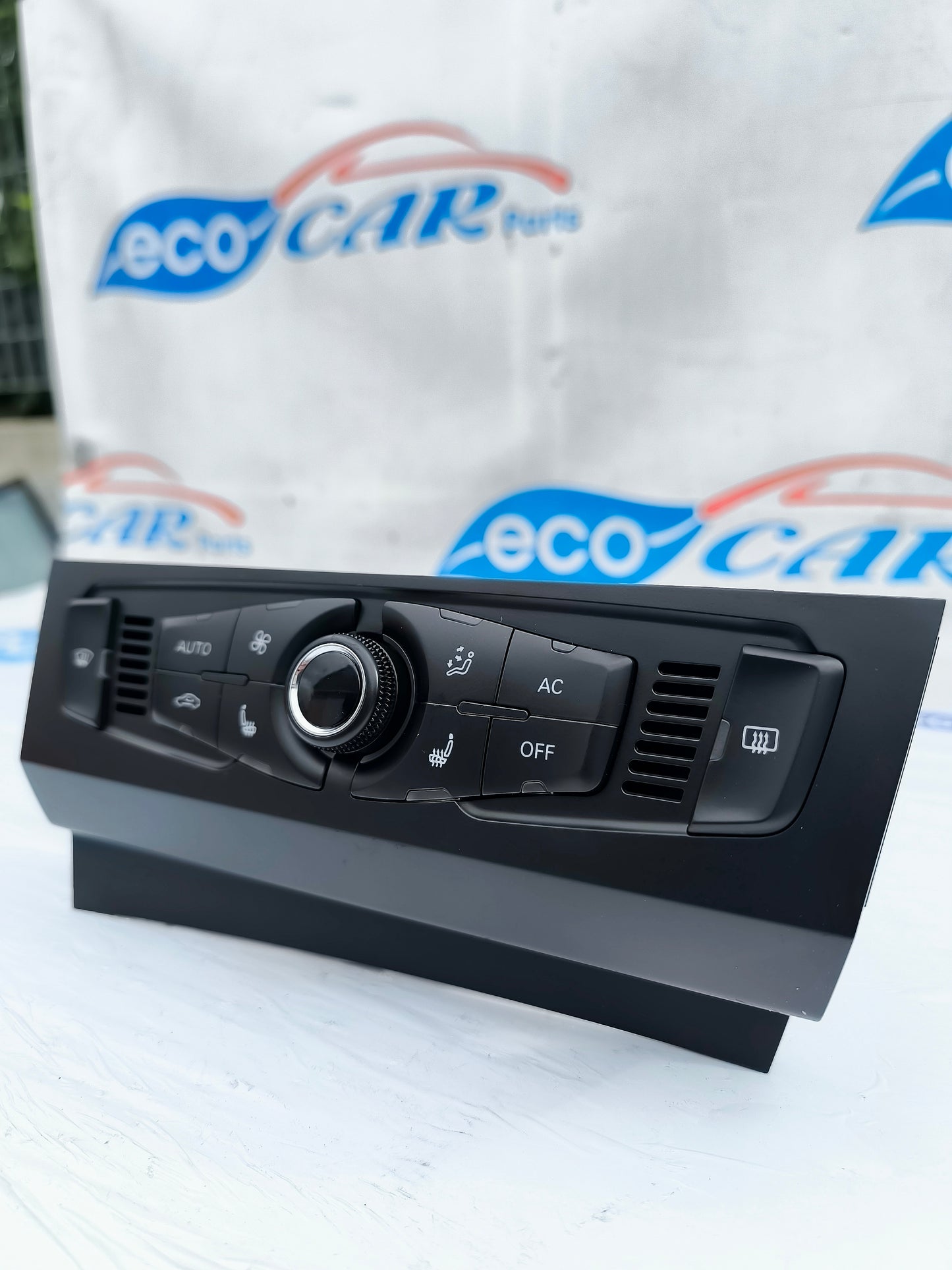 Audi A4 B8 digitales Klimabedienteil Code 8T1820043AN ecoAG5772