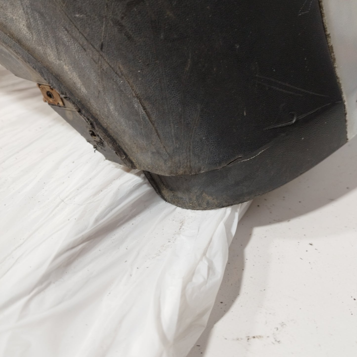 Paraurti anteriore grigio Volkswagen Polo 2003 ecoAC12814