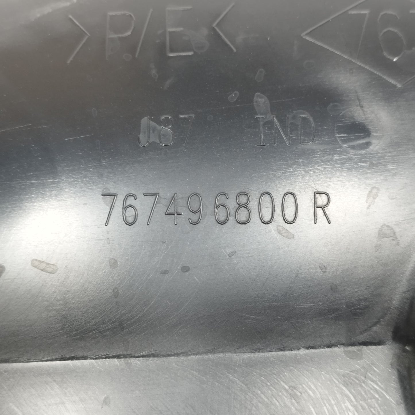 Hinterer linker Radlauf Renault Captur 2013 Code: 767496800R ecoAC12135