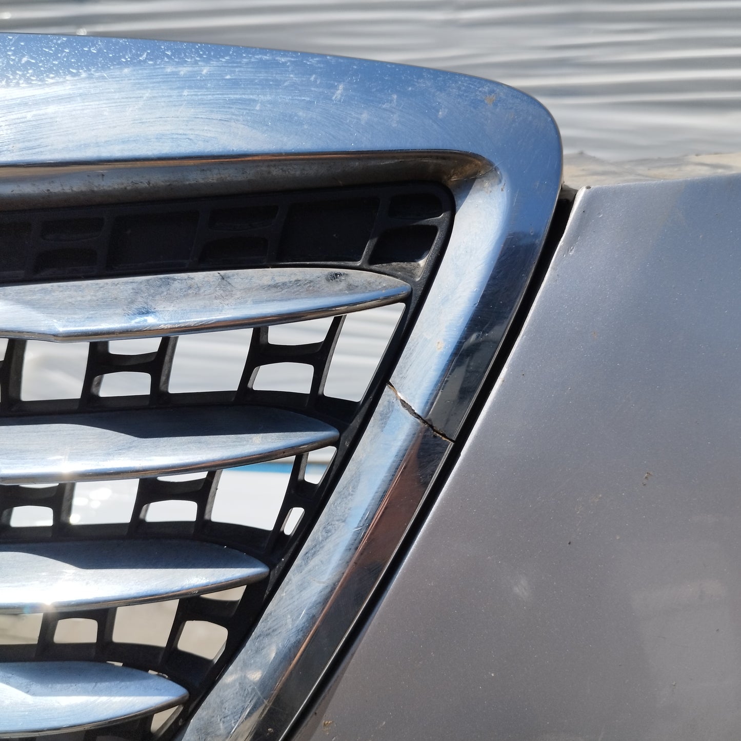 Paraurti anteriore grigio Lancia Delta III (844) 2011-2014 cod: 735452753 ecoDM146