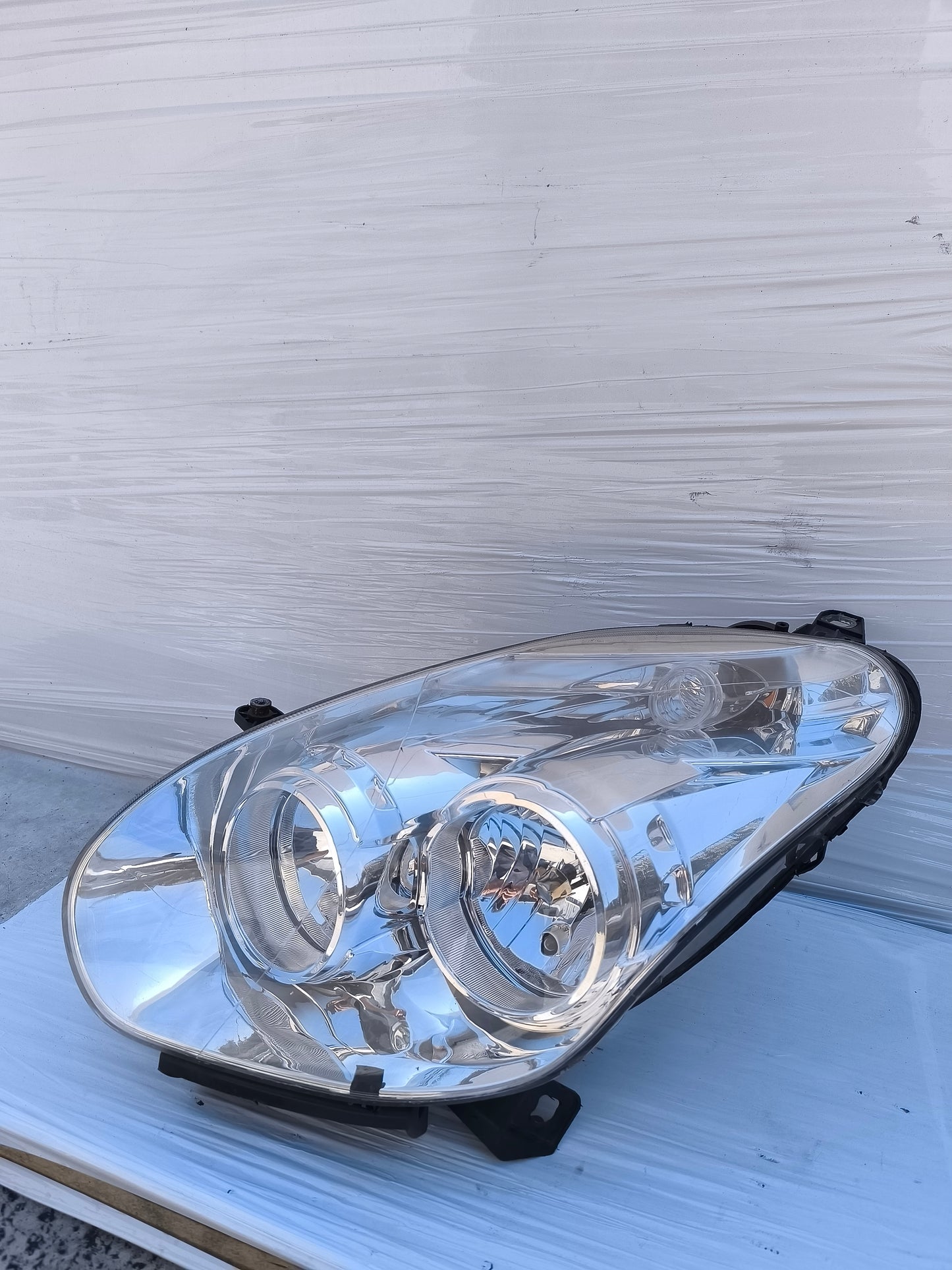 Fanale anteriore sx Fiat Doblò anno 2010-2014 ecoAG8340