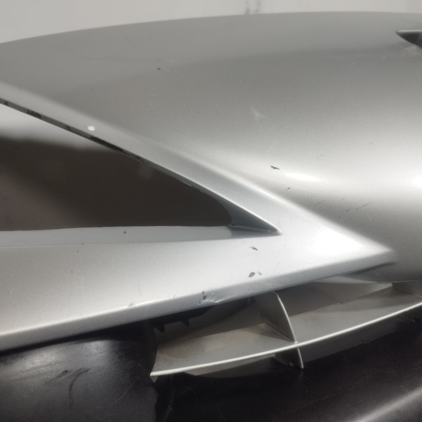 Paraurti anteriore grigio Peugeot 207 2006 ecoAC14494