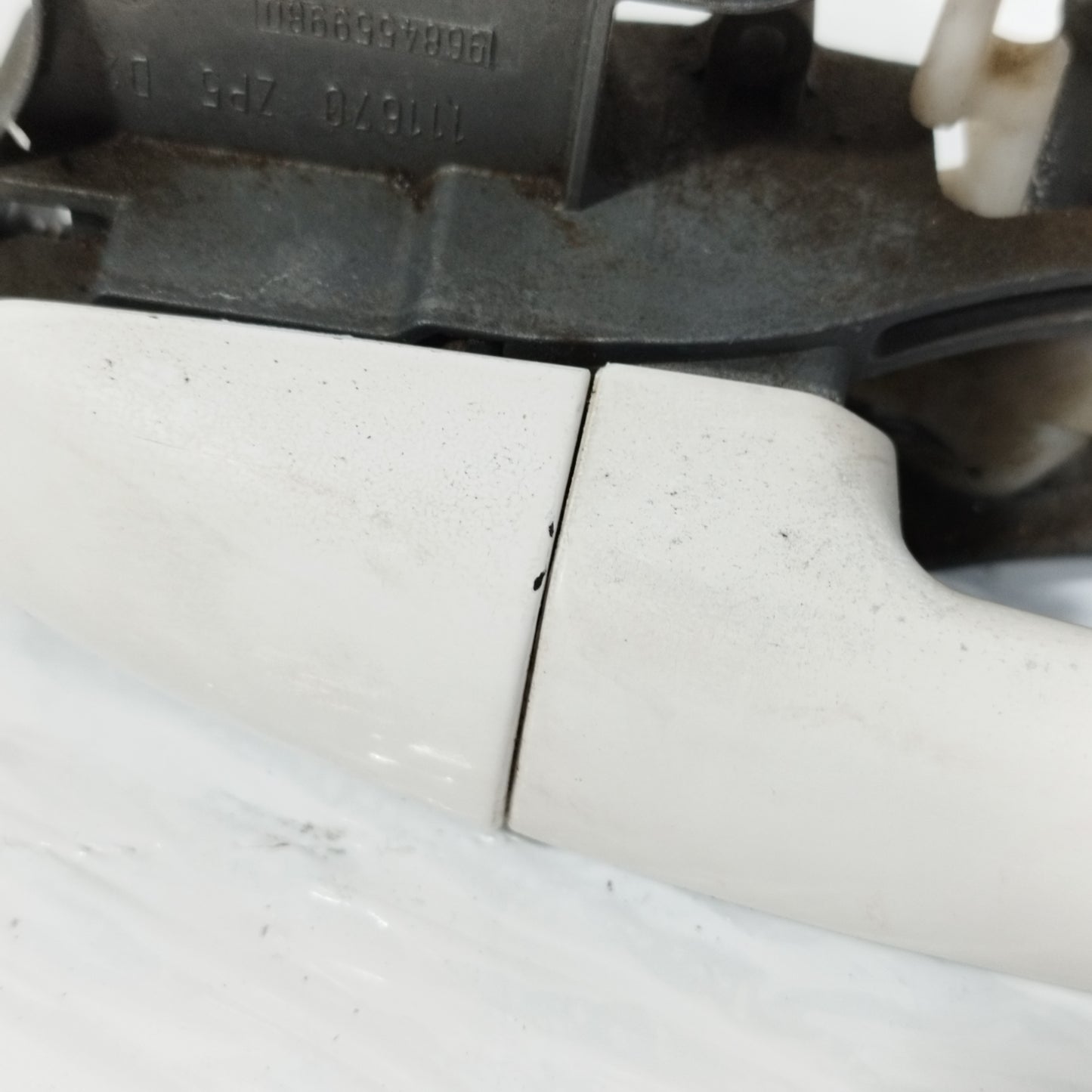 Front right external handle white Citroen C3 2011 ecoAC11672