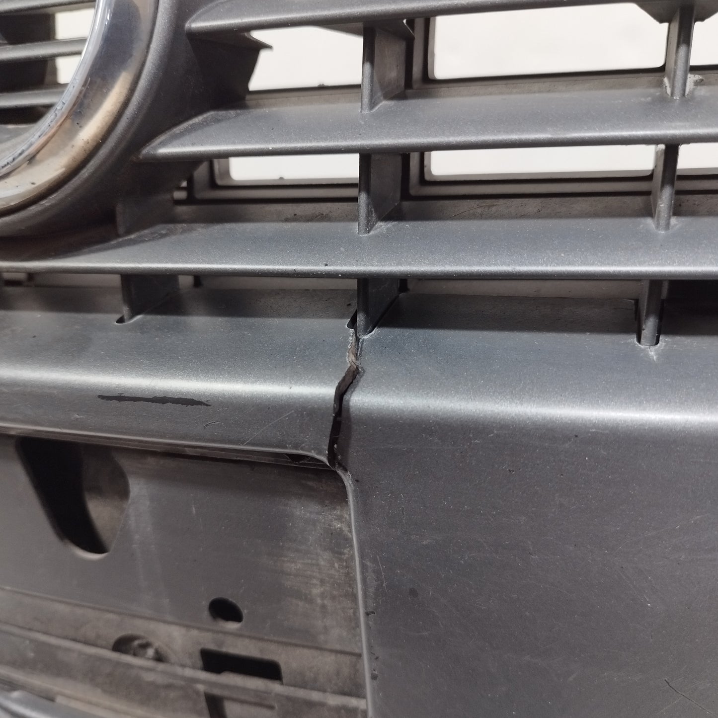 Paraurti anteriore nero Audi A4 B7 2004-2008 cod: 8e0807233e ecoAC15522