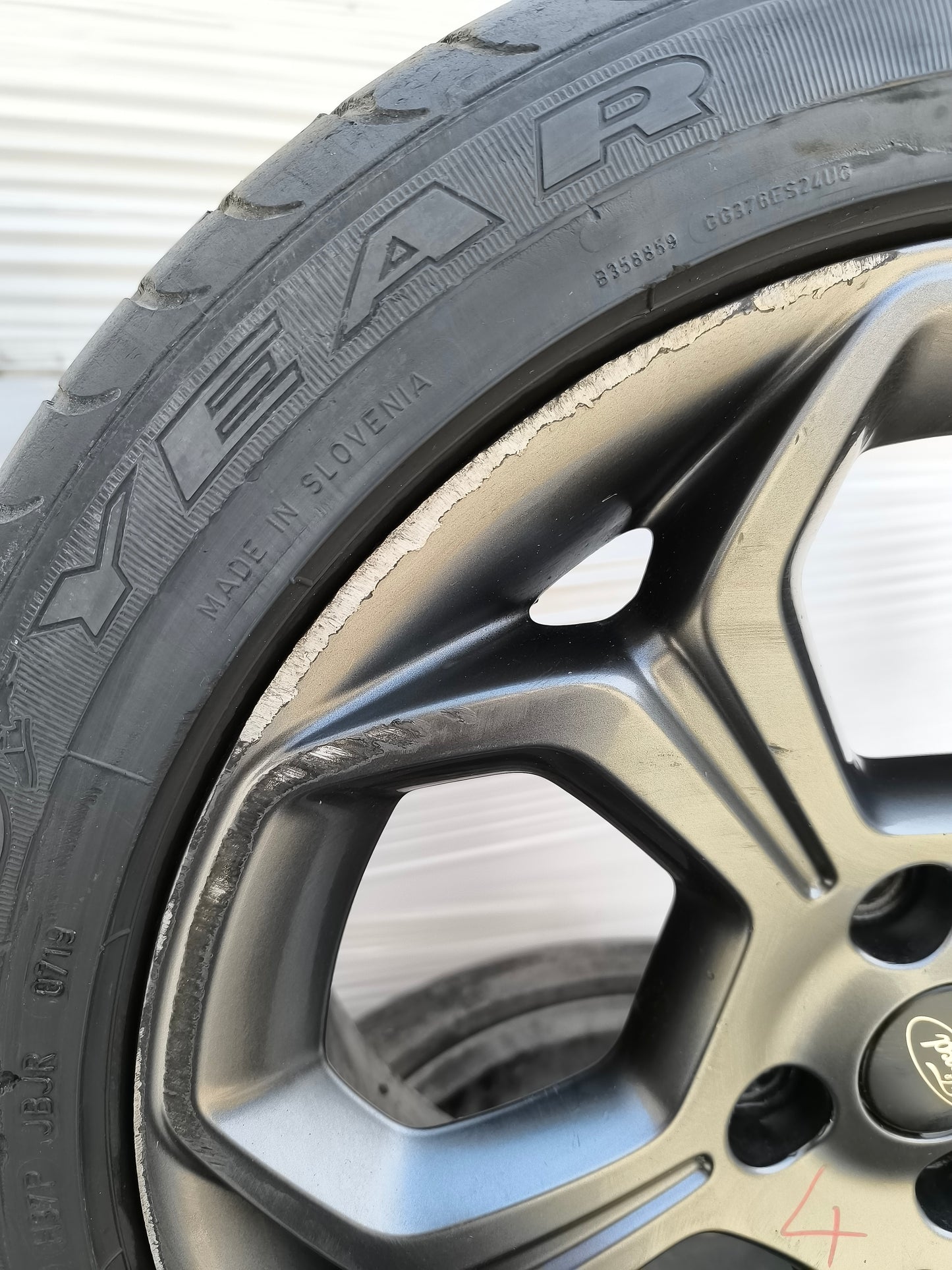 Set gomme e cerchi Ford Ecosport anno 2022 ecoAG8203
