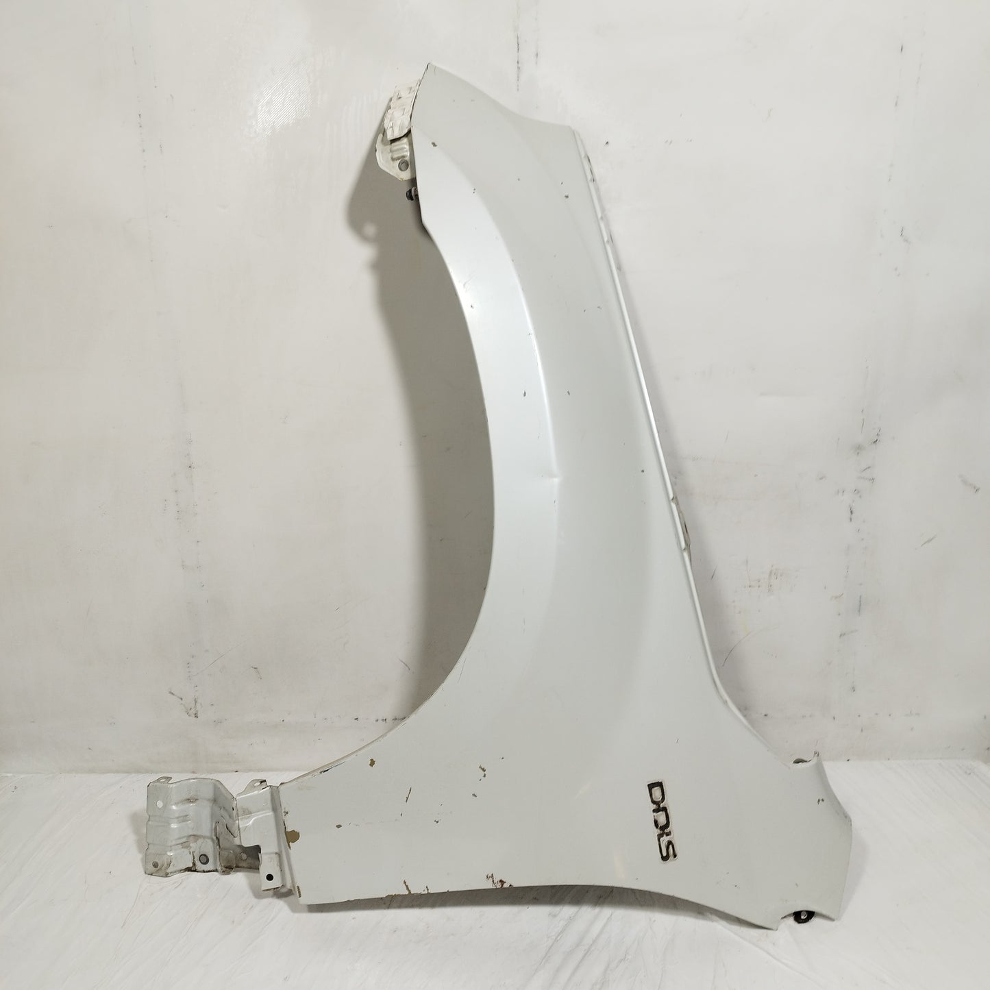 Parafango anteriore sx bianco perlato Suzuki Gran Vitara 2008 ecoAC14724