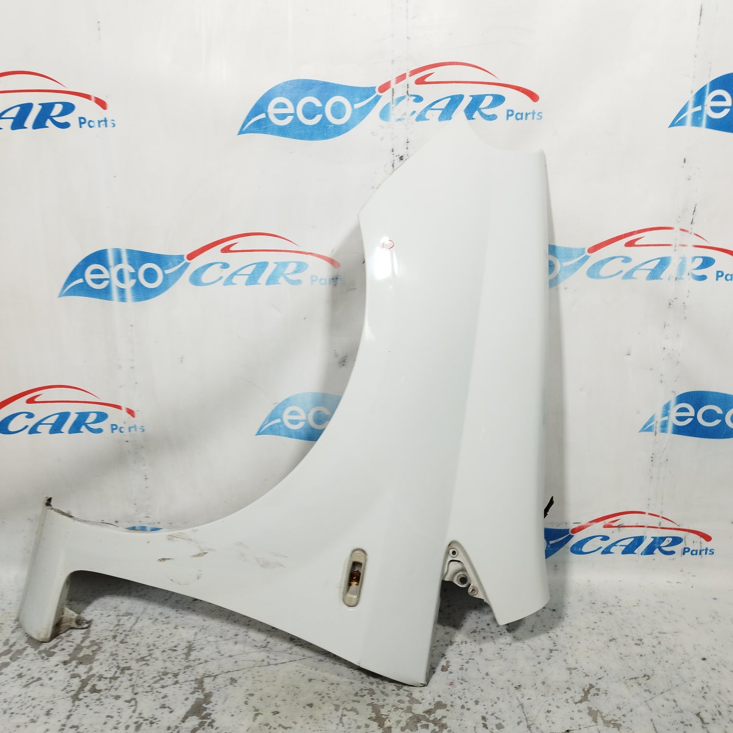 Parafango anteriore sx bianco Fiat Punto Evo 2012 ecoAC10009