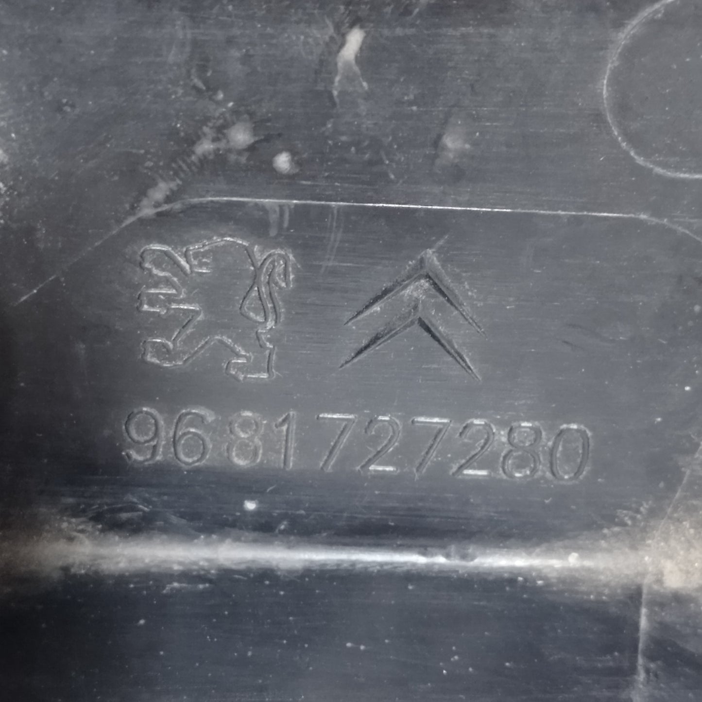 Linke Rückleuchte Citroen C3 Picasso 2009 Code: 9681727280 ecoAC13339