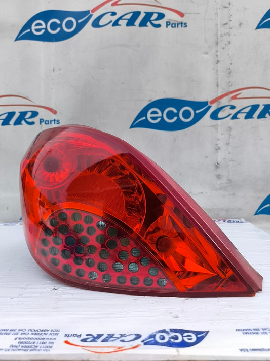 Peugeot 207 ecoAG5780 linke Rückleuchte