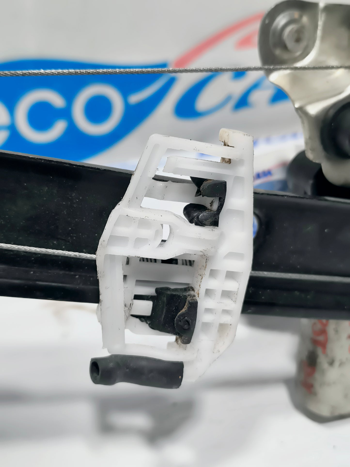 Cremagliera posteriore dx Bmw Serie 3 E90 2006  5 PIN Codice: 1060079 ecoAG6308