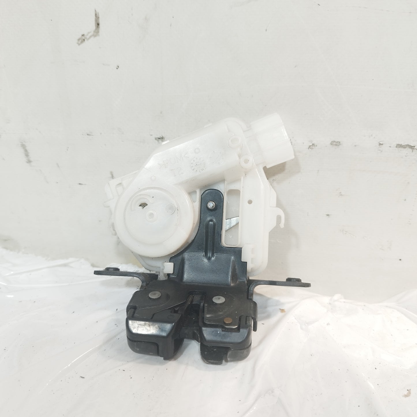 Serratura portellone Toyota Yaris (xp130) 2011-2020 ecoAC16276
