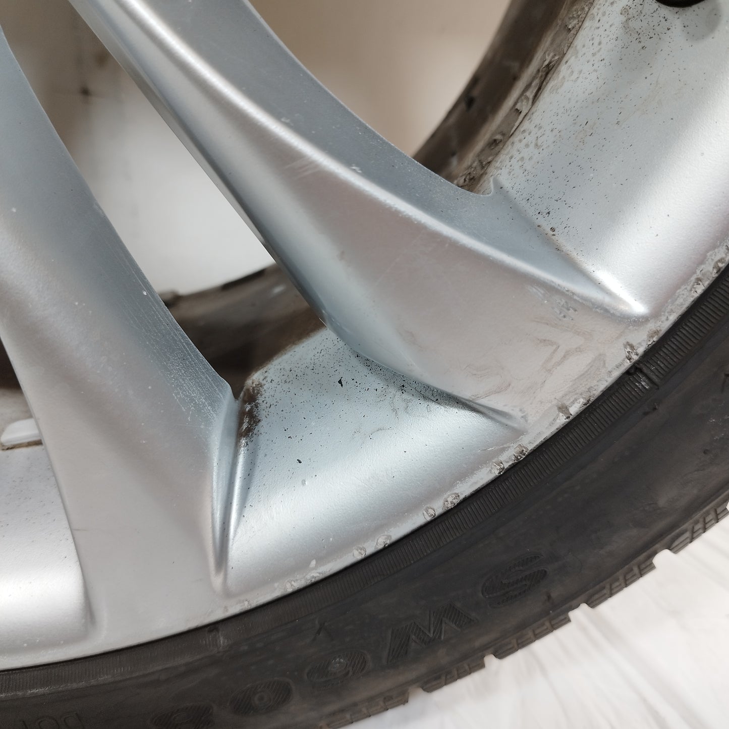 Cerchi in lega con gomme Audi A6 2010 ecoAC13041