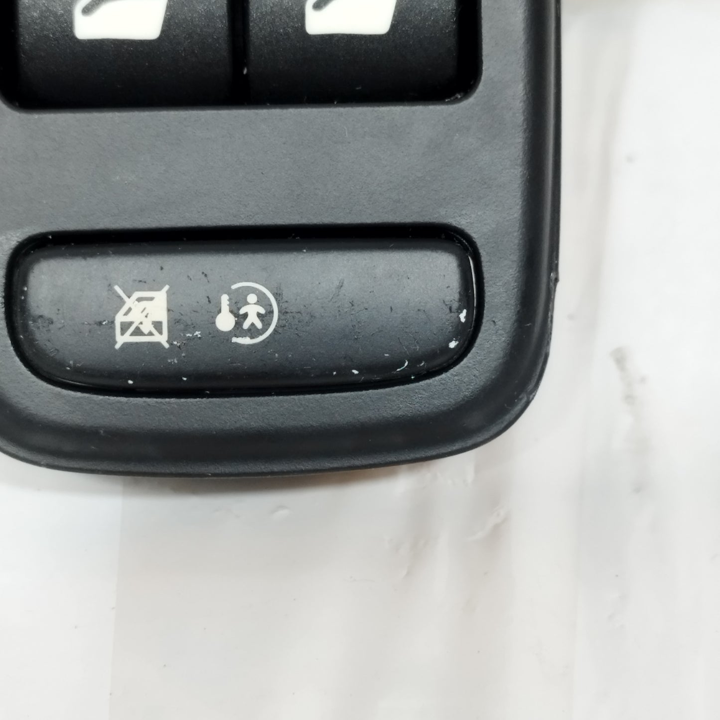Pulsantiera alzacristalli anteriore sx Citroen C4 Picasso I 2006-2013 cod: 96639382ZD ecoAC16290
