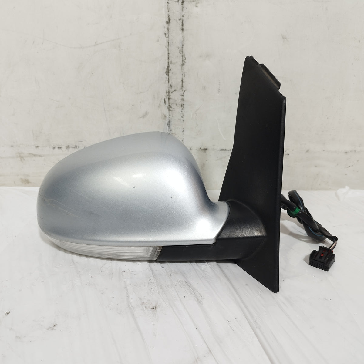 Specchietto elettrico anteriore dx Volkswagen Golf V 2003-2009 6 fili ecoAC16623