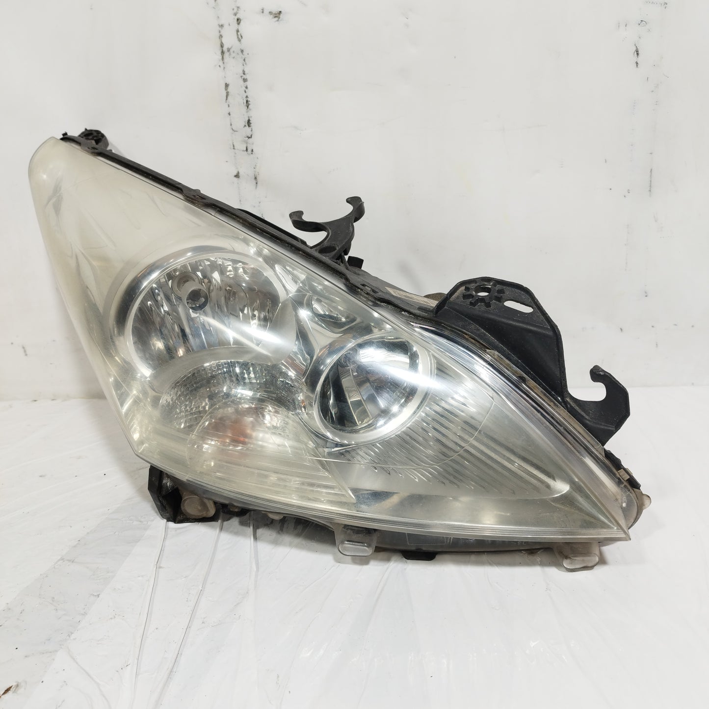 Fanale anteriore dx Peugeot 5008 2013 cod: 9682519080 ecoAC15123