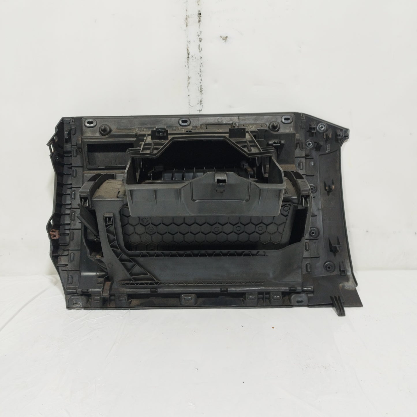 Handschuhfach Volkswagen Polo 2022 Code: 2g1857097a ecoAC13632