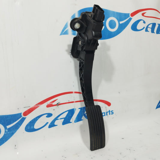 Accelerator pedal Fiat Freemont 2.0 MTJ 2015 code: 04891585AC ecoAC8930