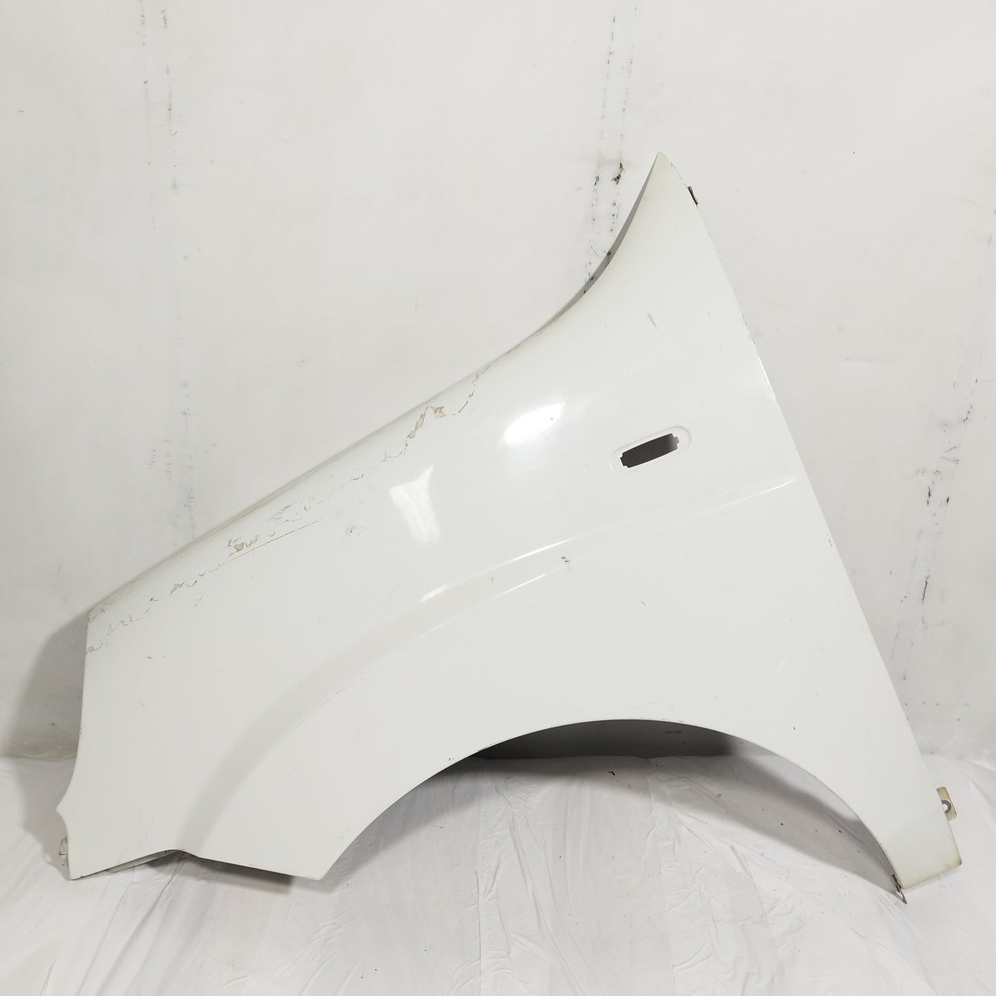 Parafango anteriore sx bianco Fiat Doblo 2006 ecoAC15074