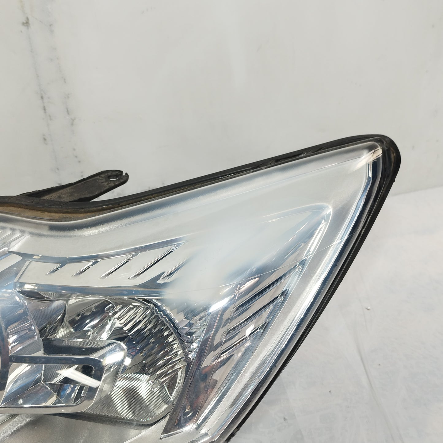 Fanale anteriore sx Ford Focus 2010 Cod: 1EE354257-01 ecoAC13638