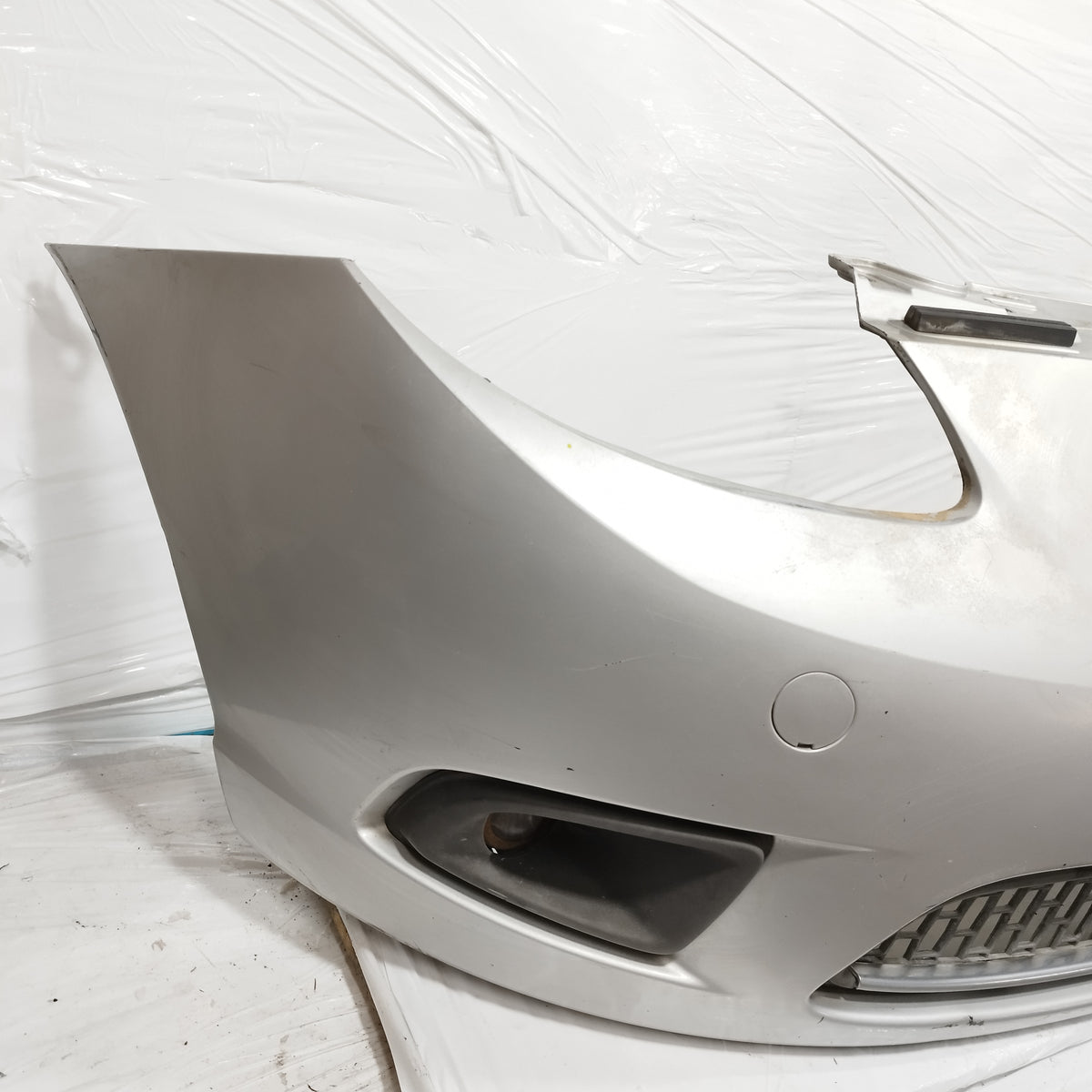 Paraurti anteriore grigio Lancia Ypsilon II (843) 2006-2011 Restyling cod: 735425932 ecoAC17447