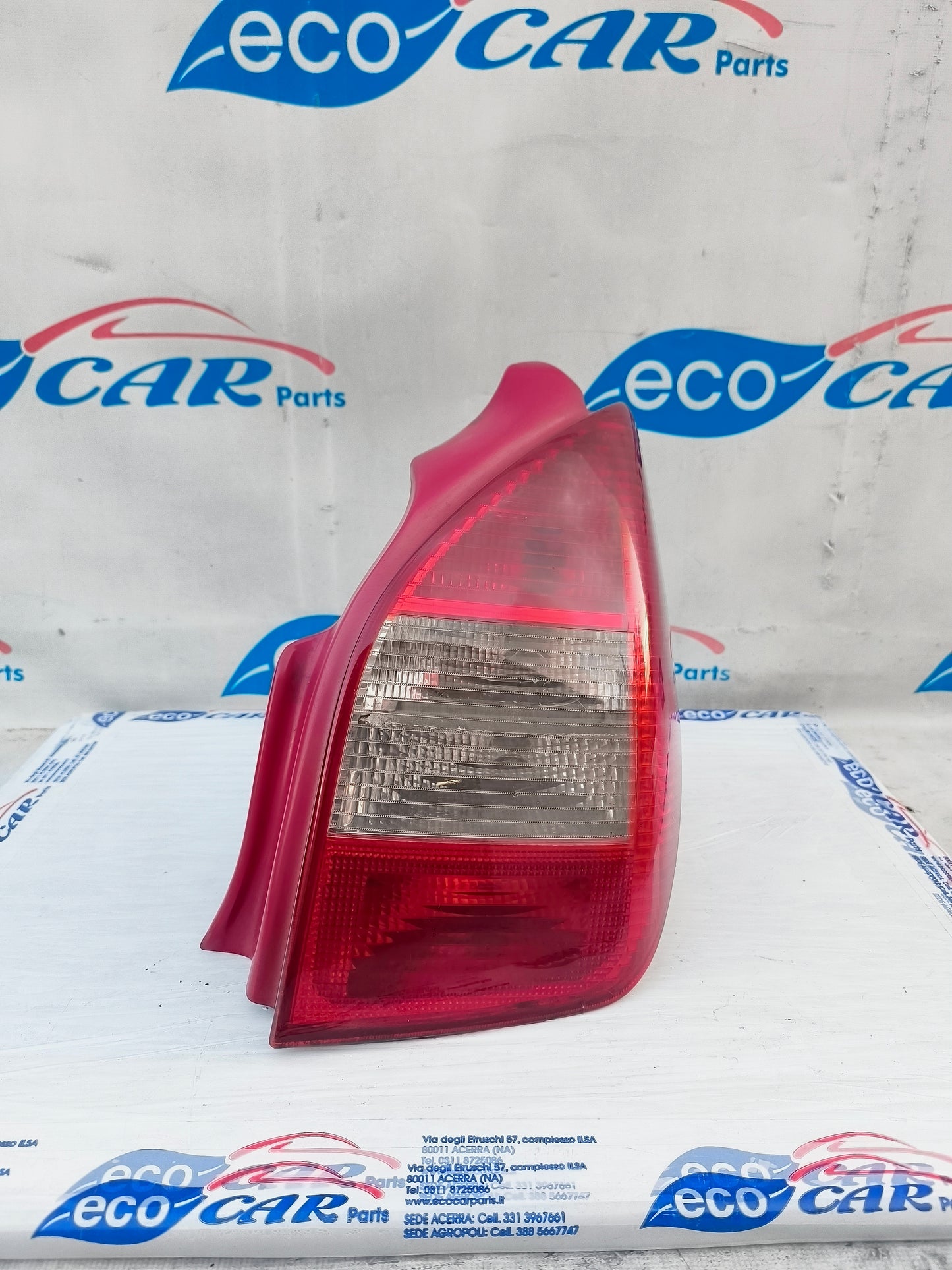 Citroen C2 2006 ecoAG6220 right rear light