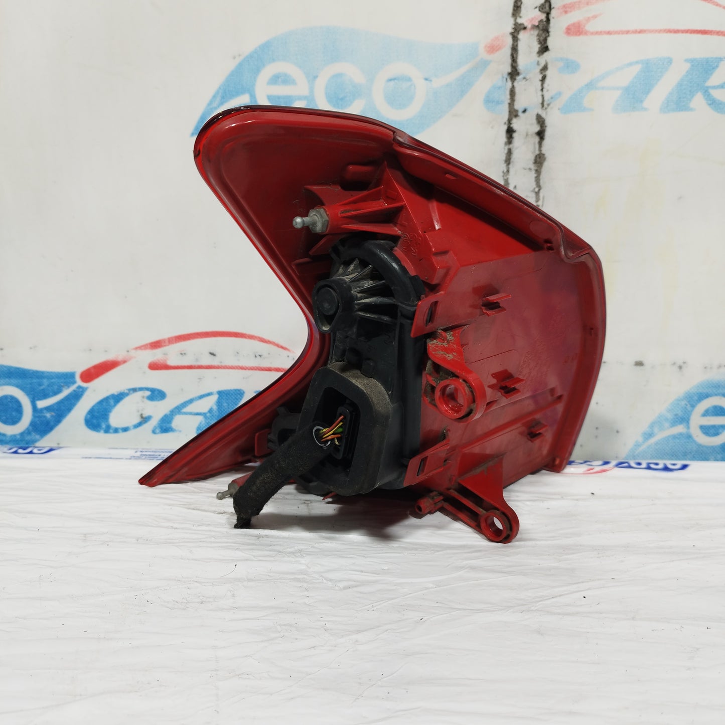 Peugeot 3008 2011 ecoAC10765 externe LED-Rückleuchte rechts